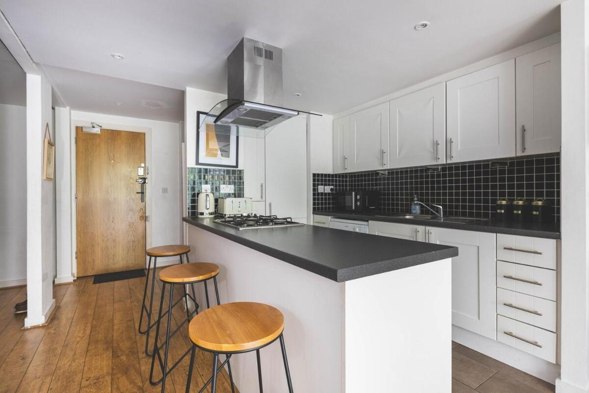 2Bed Stratford Apt With Easy Access To Central London, O2, Excel, Parking Nearby Экстерьер фото