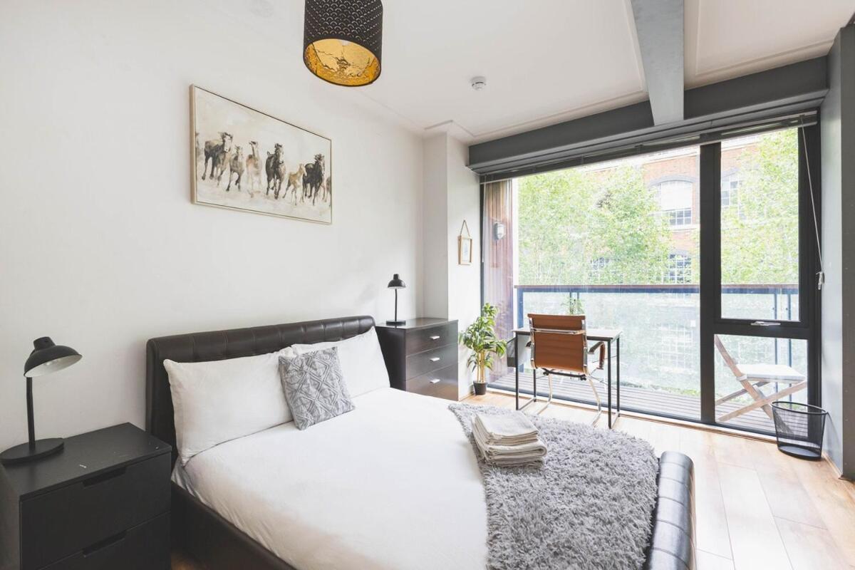 2Bed Stratford Apt With Easy Access To Central London, O2, Excel, Parking Nearby Экстерьер фото